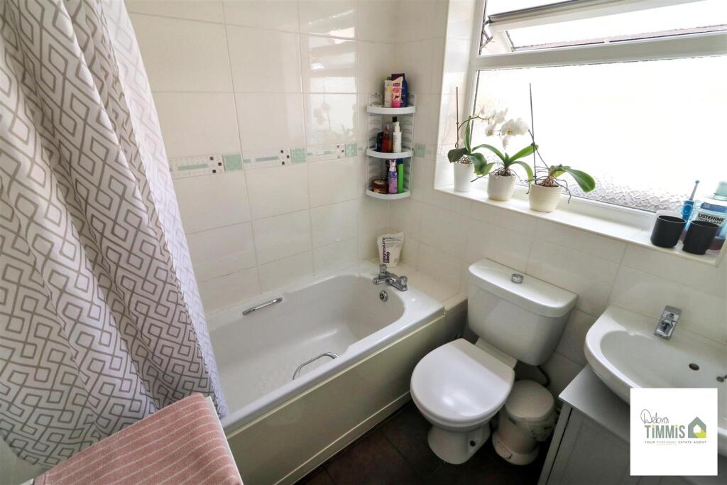 House in Stoke-on-Trent - View 5