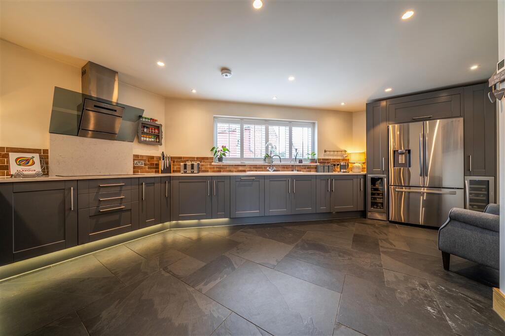 House in Peterborough - View 3
