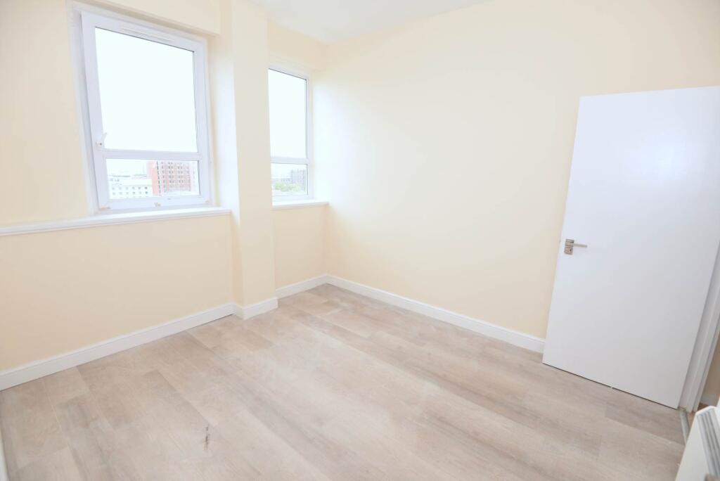 Apartment in London, Royal Borough of Greenwich - View 5