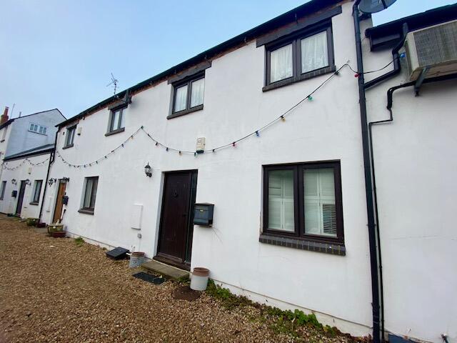 Main image of property: White Horse Yard, Stony Stratford, MILTON KEYNES