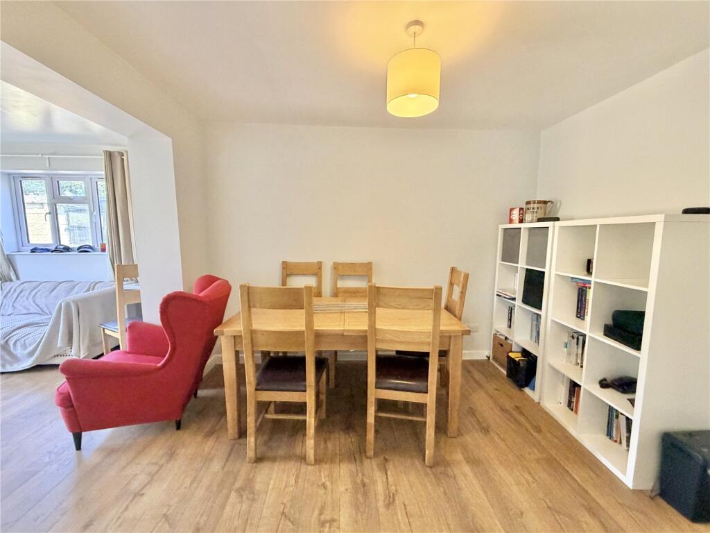 House in Southampton - View 4