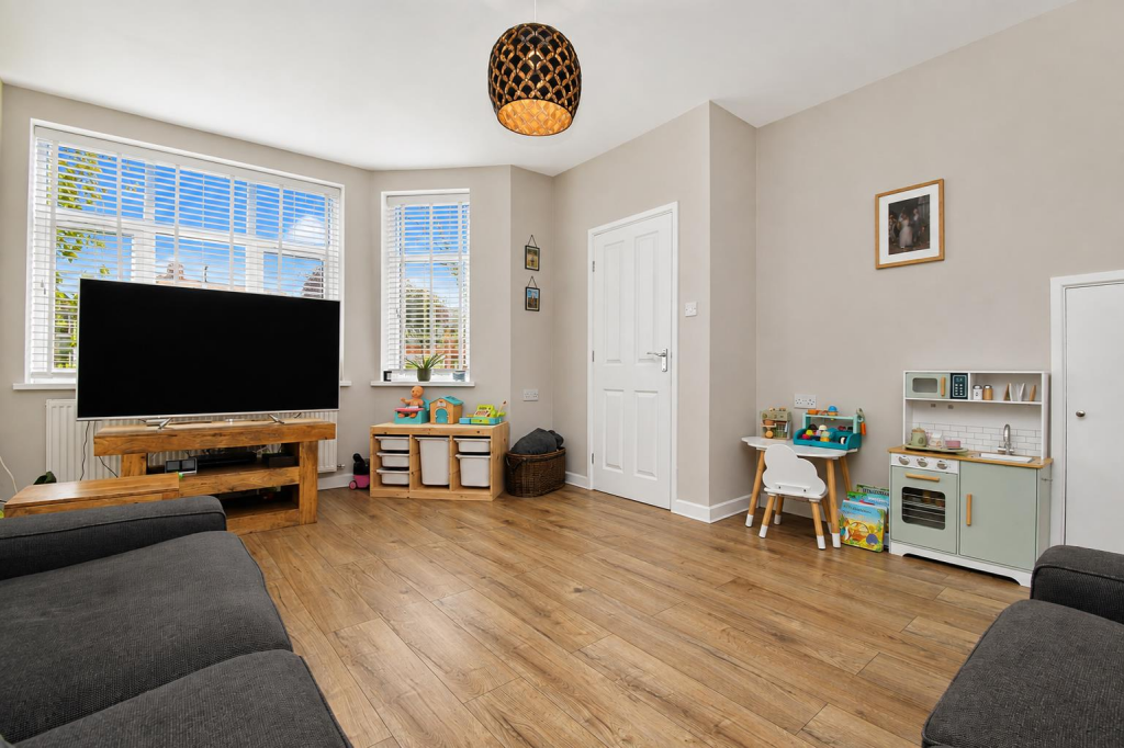 House in Hull, East Ella - View 2