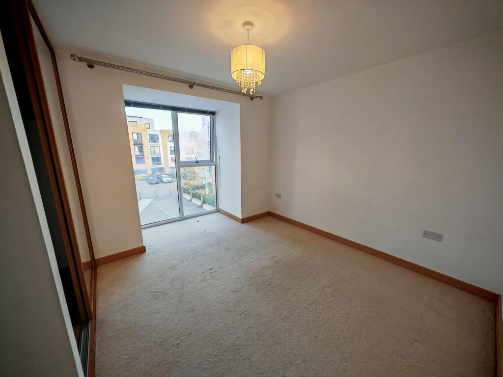 Apartment in Cambridge - View 4