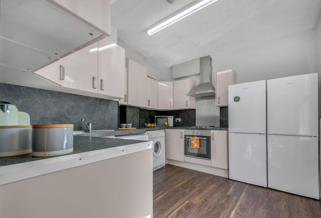 House in Leeds - View 3