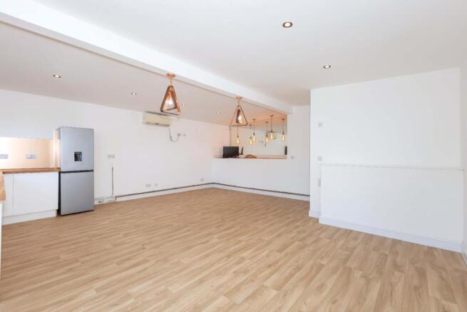 Upper Brighton Rd_3.jpg