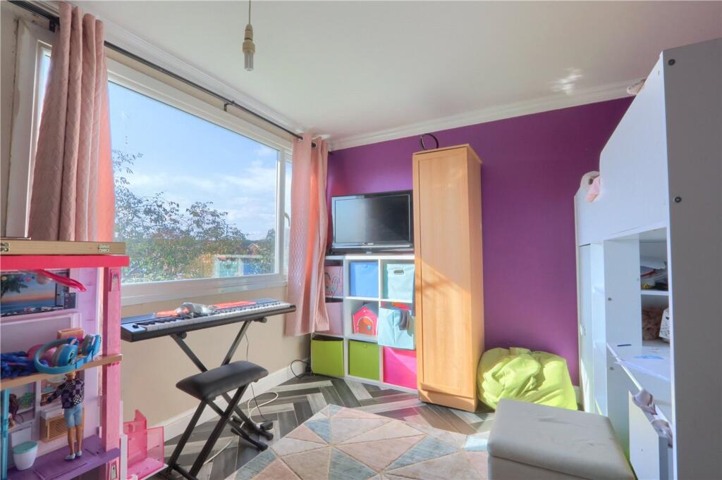 House in Stockton-on-Tees - More