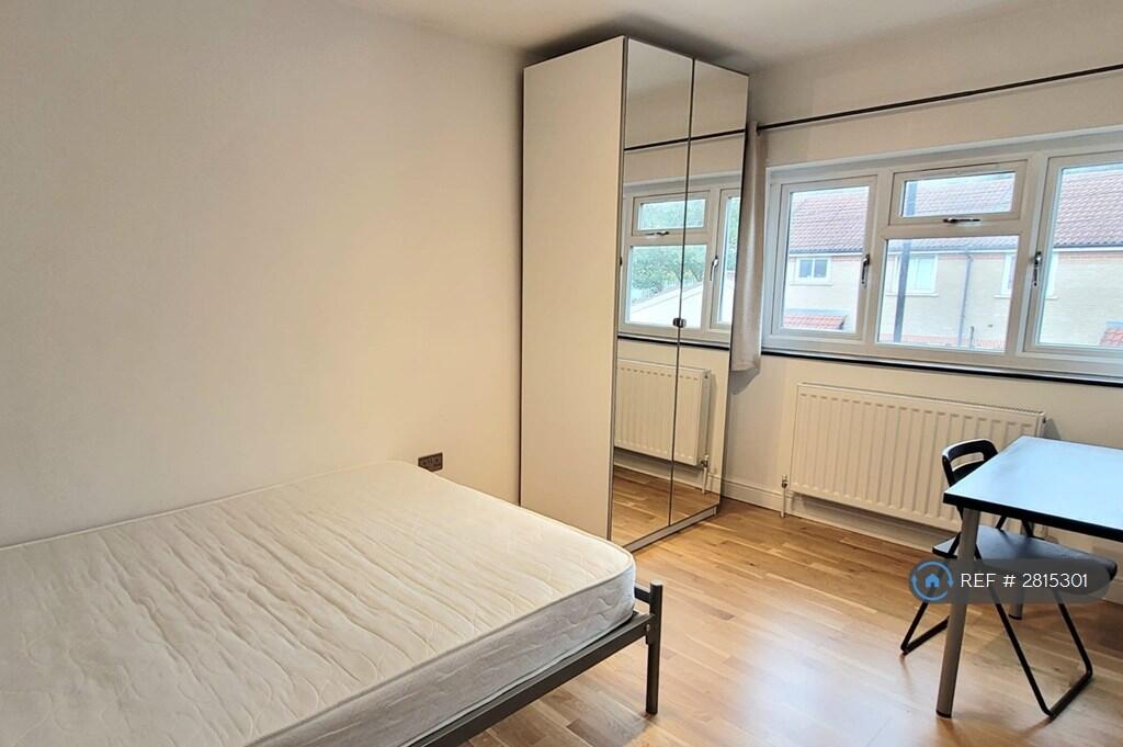 Main image of property: Milton Court Road, London, SE14