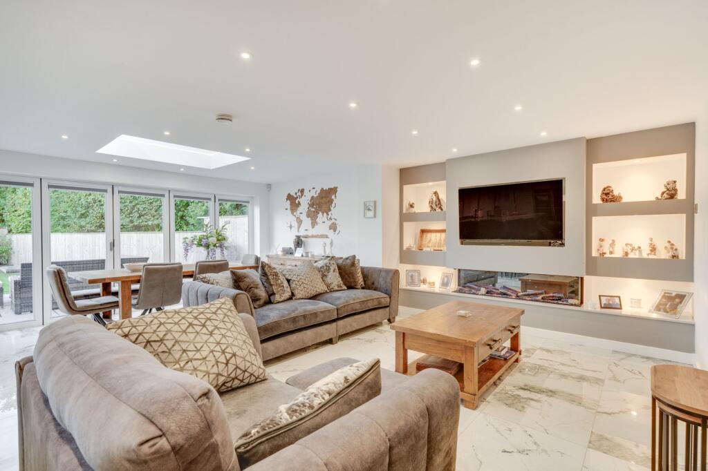 House in Shrewsbury, Shropshire - View 2
