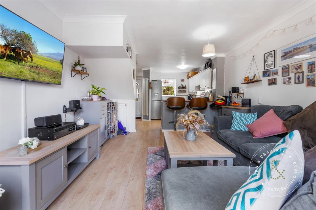 House in City Gardens, Grangetown - View 5