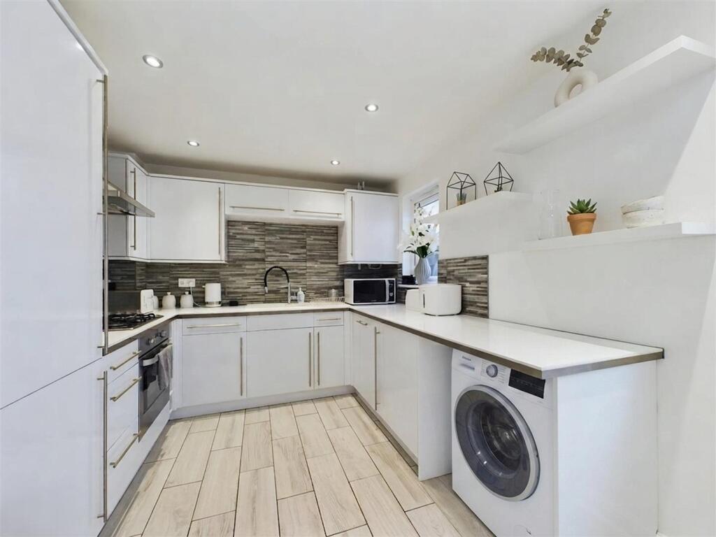 House in North Cornelly, Cornelly - View 4
