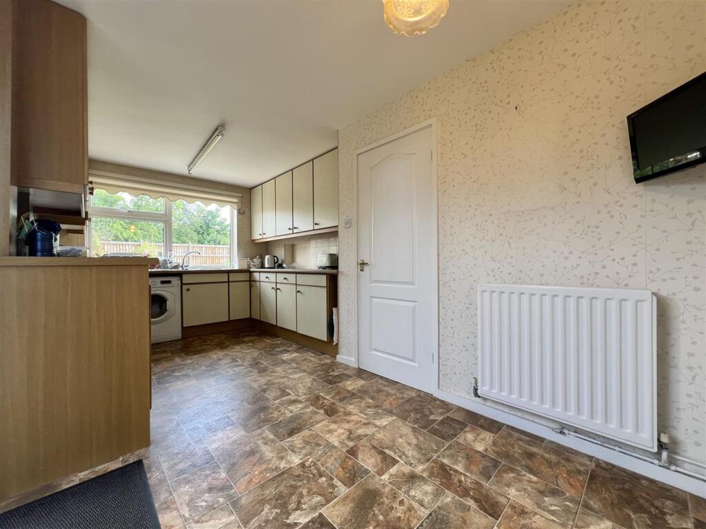 House in Stratford-on-Avon, Stratford-upon-Avon - View 6