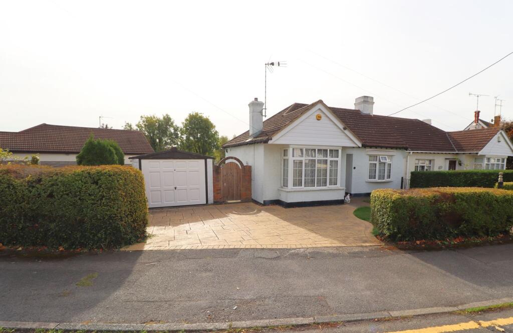 Main image of property: Highfield Crescent, Rayleigh, SS6