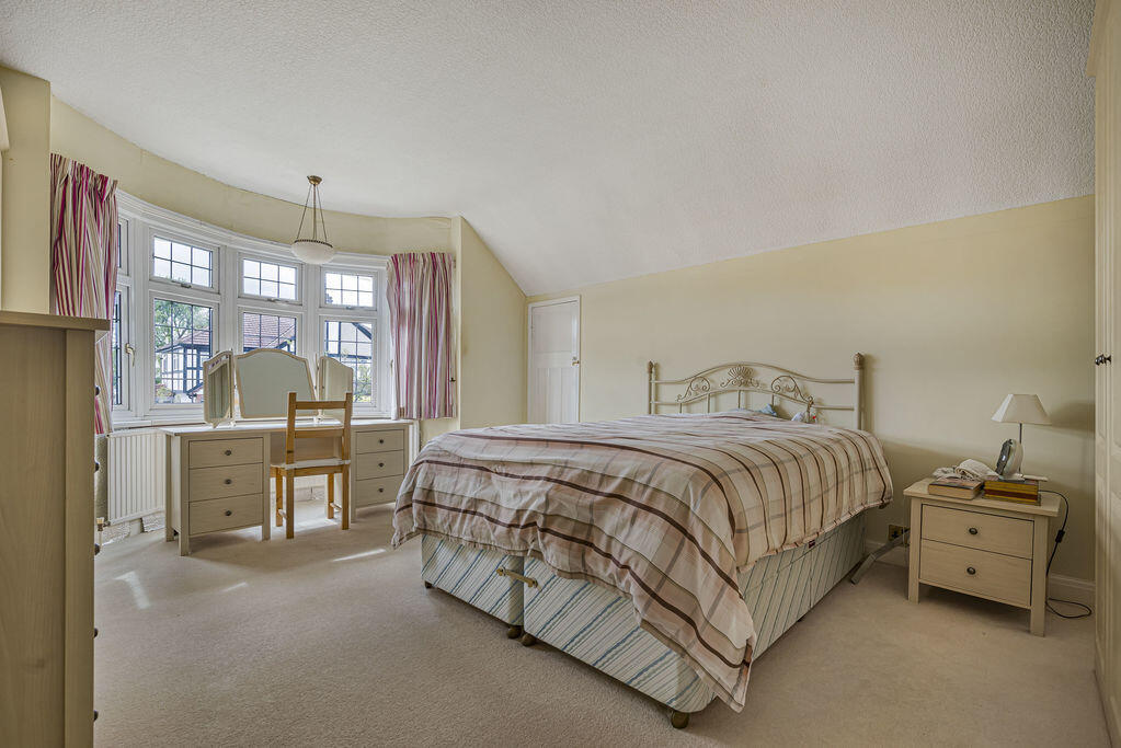 House in Dartford - View 5