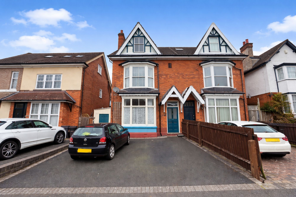 Main image of property: Vicarage Road, Yardley, B33