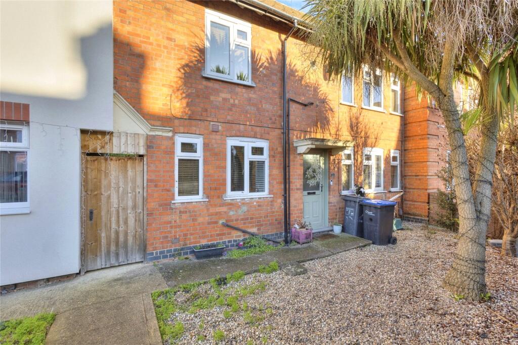 Main image of property: Carlton Road, Northampton, Northamptonshire, NN2