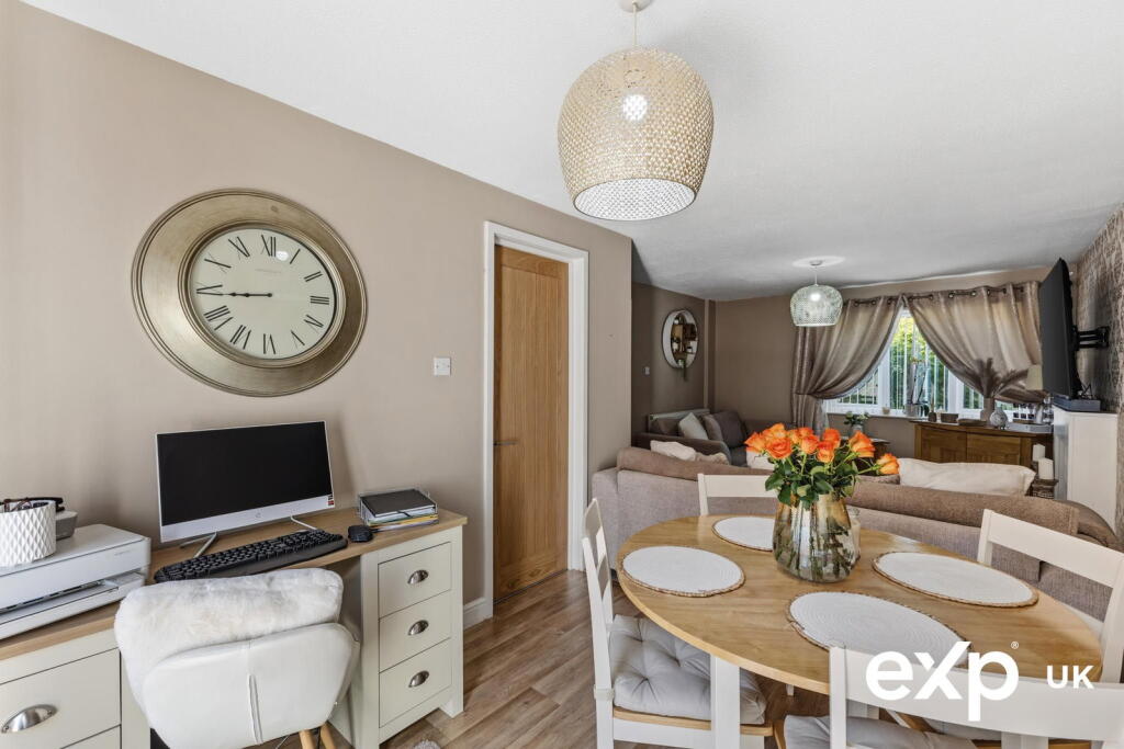 Harpole Walk, Arnold, Nottingham, NG5 8LJ - View 5