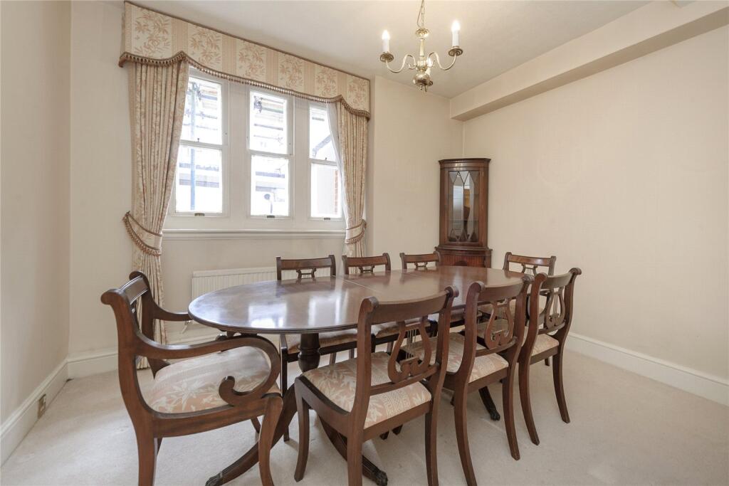 Rutland Court, Rutland Gardens, London, SW7 photo 4
