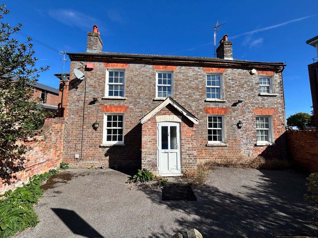 Main image of property: Oxford Road Newbury