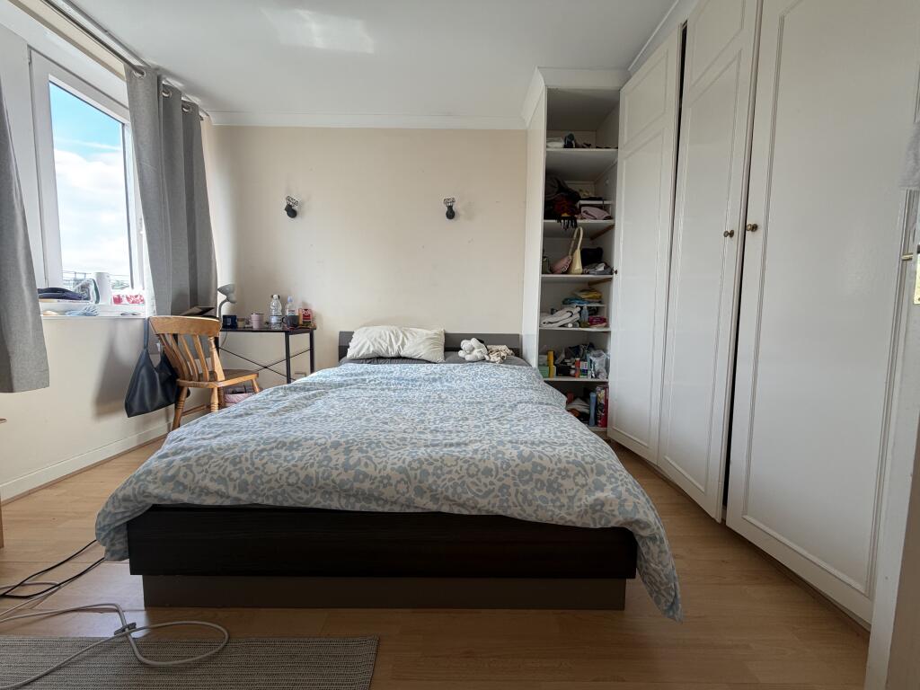 Apartment in London, City of Westminster - View 4