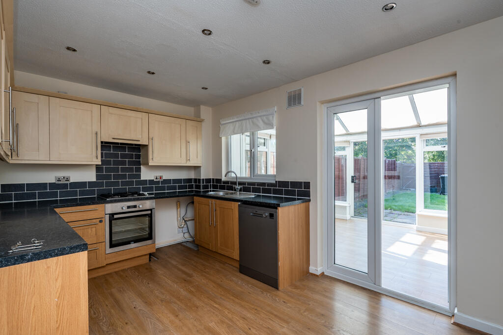 House in Southampton - View 2