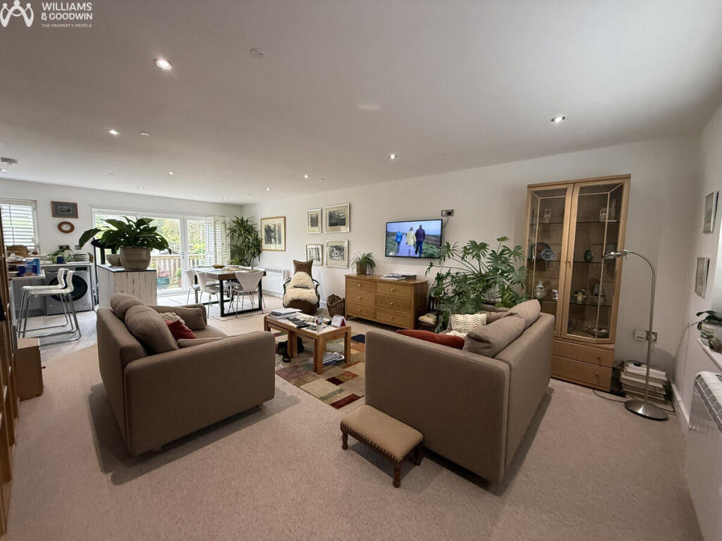 House in Llandudno - View 3