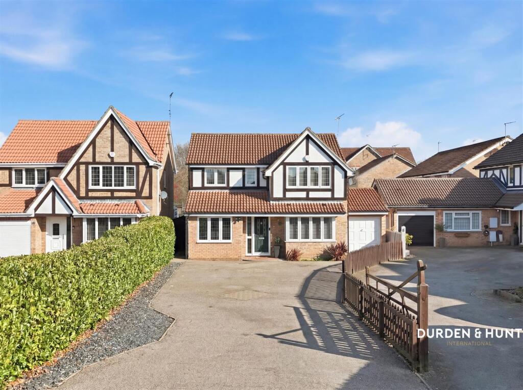 Main image of property: Merlin Close, Waltham Abbey, EN9