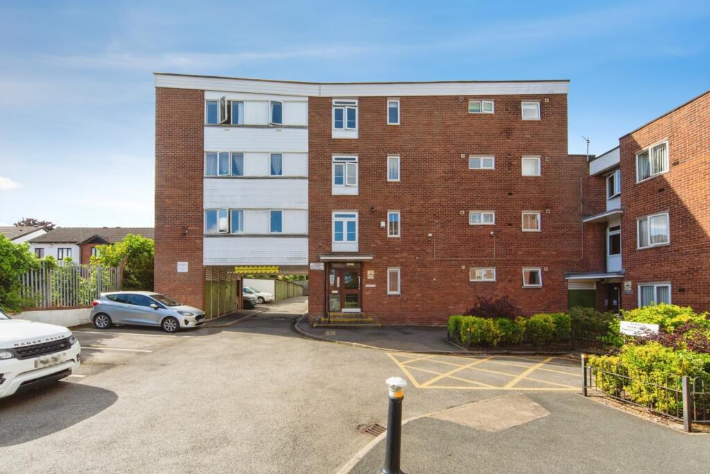 Main image of property: Park Road South, Prenton, CH43