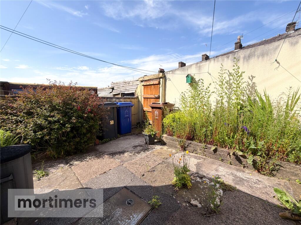 Spring Hill Road, Accrington, Lancashire, BB5 photo 3