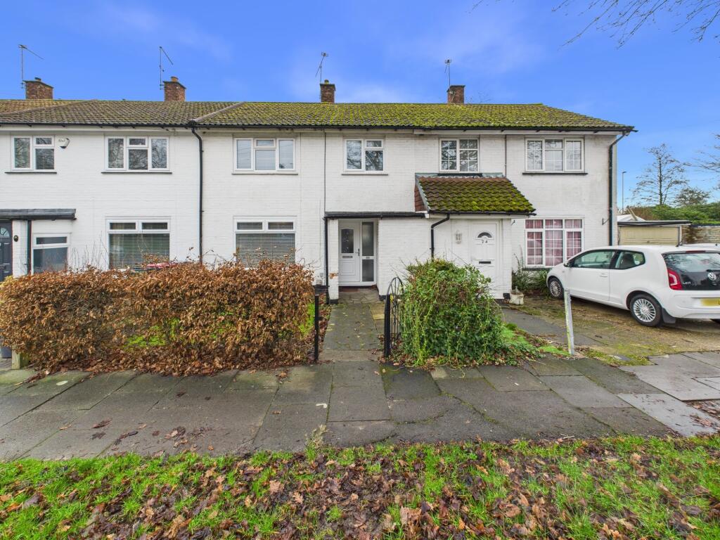 Pond Wood Road, Crawley, RH10, Crawley
