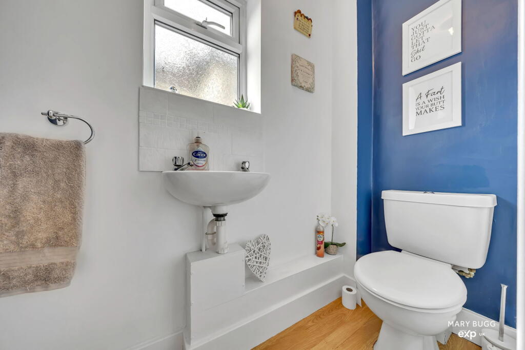 House in Chelmsford - View 5