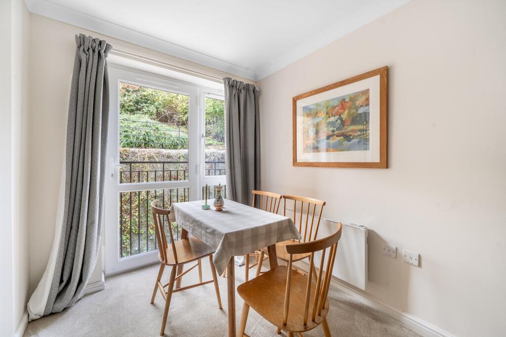Maple Tree Court, Old Market, Nailsworth, GL6 photo 3