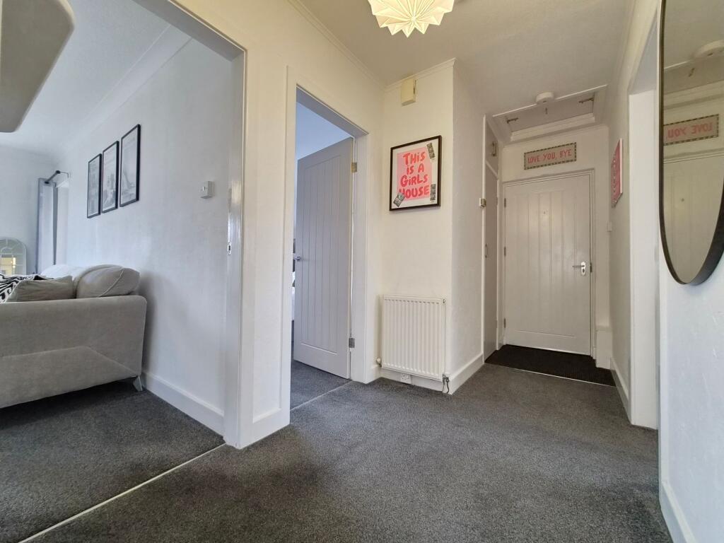 Apartment in Scarborough, North Yorkshire - More