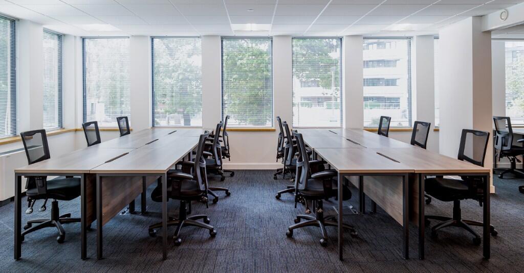 Main image of property: Abbey House, 282 Farnborough Road, Farnborough, GU14 7NA