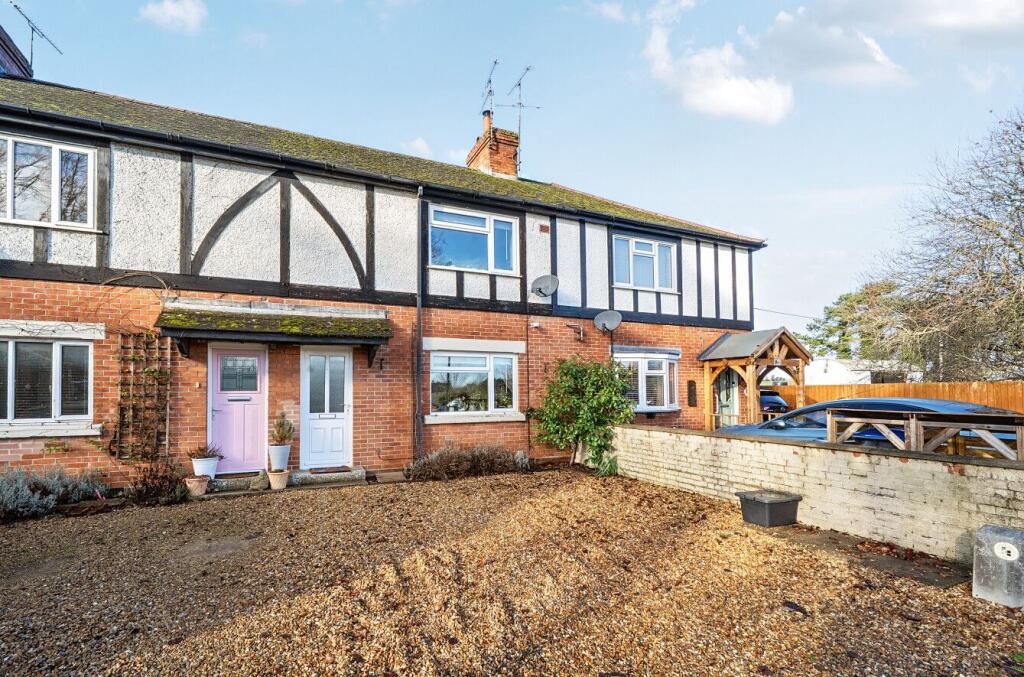 Main image of property: Netheravon Road, Durrington, Salisbury, SP4 8AX