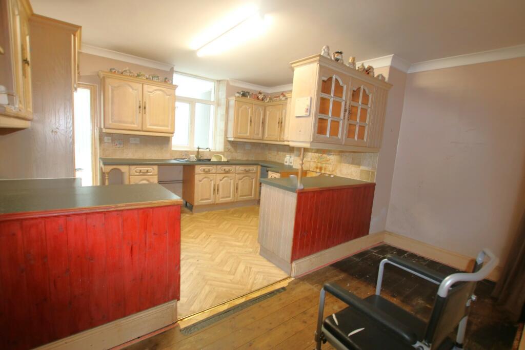 Railway Road, Darwen photo 4