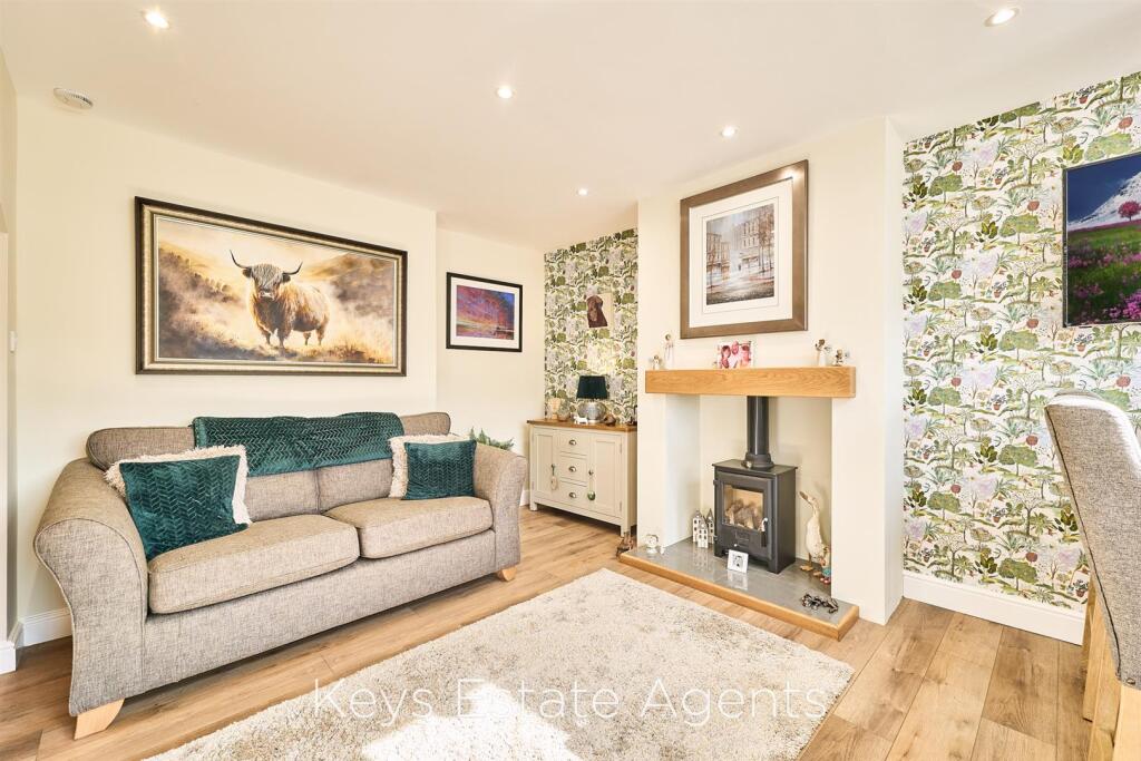 House in Stoke-on-Trent - View 3
