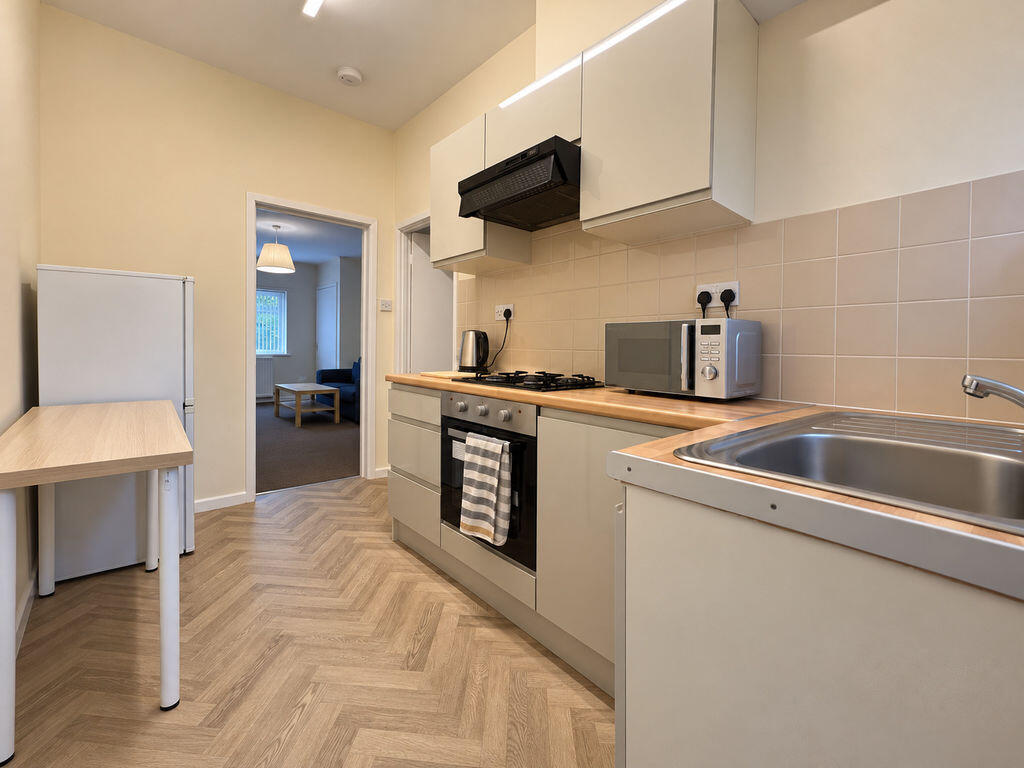 Apartment in Gateshead, North East - View 4