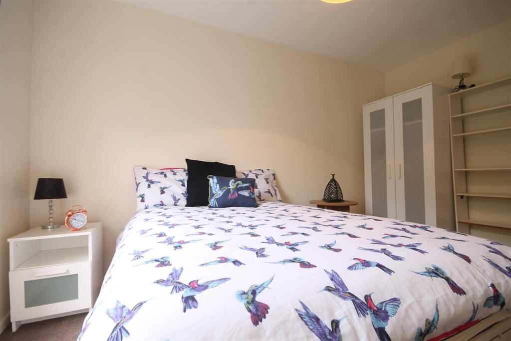 Apartment in Newcastle upon Tyne, Tyne and Wear - View 2