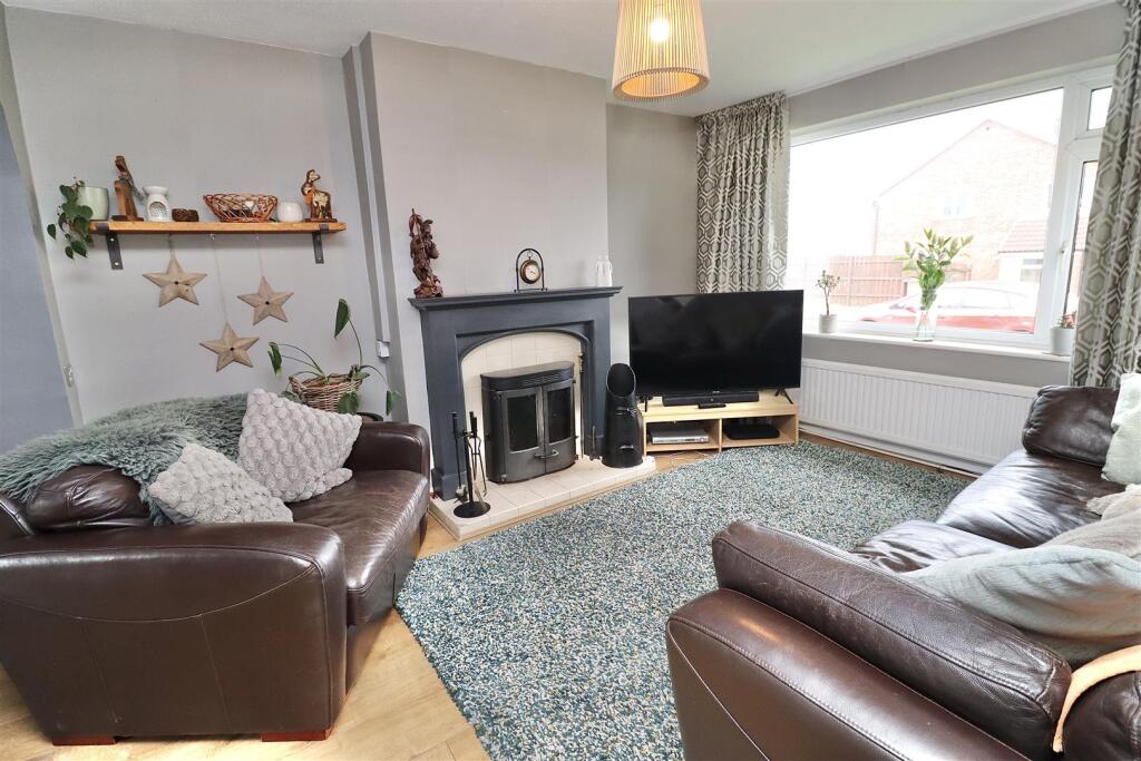 Moorfield Way, Wilberfoss, York photo 4