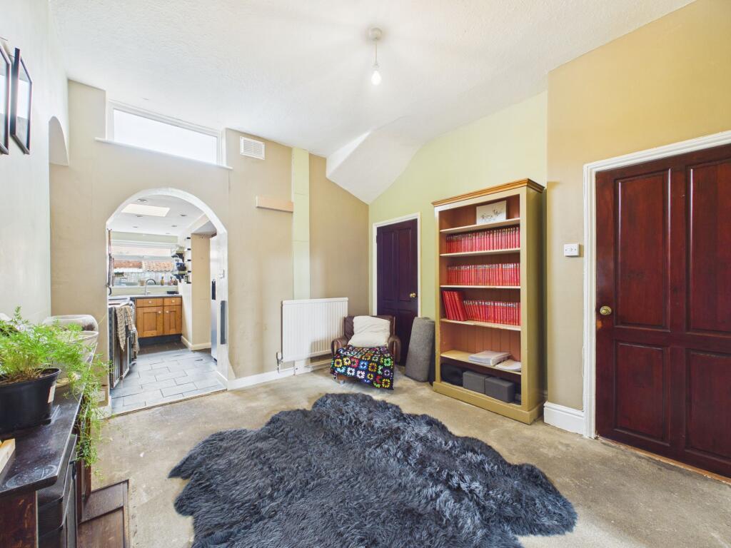 House in York - View 4