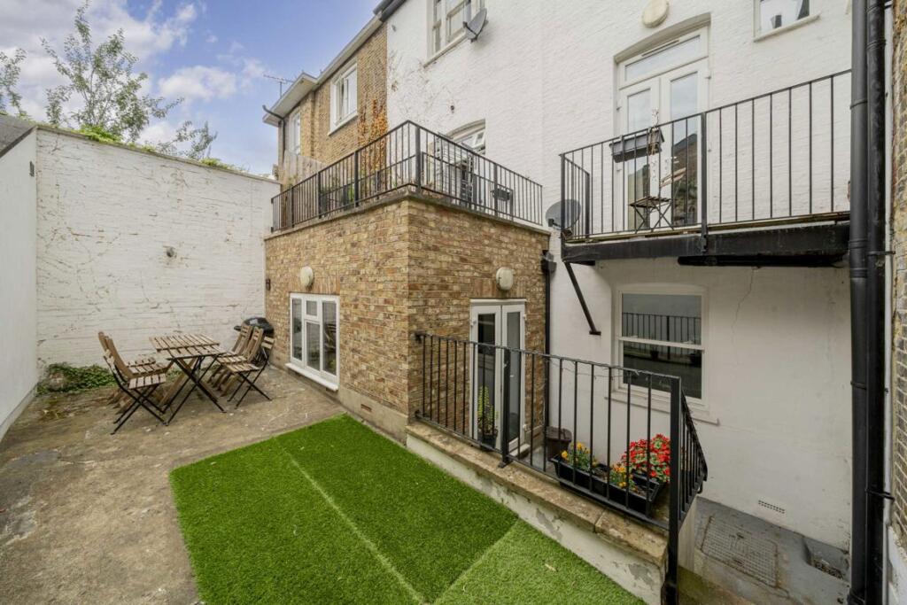3 bedroom flat for rent