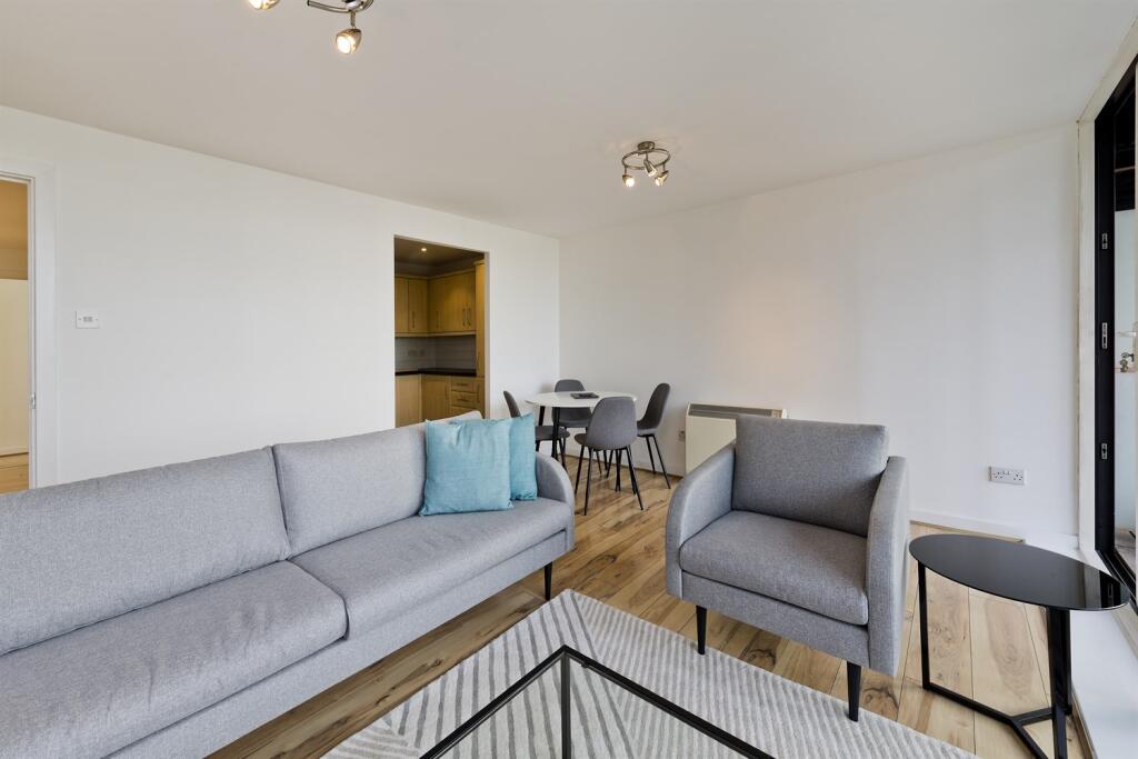 Apartment in London - View 2