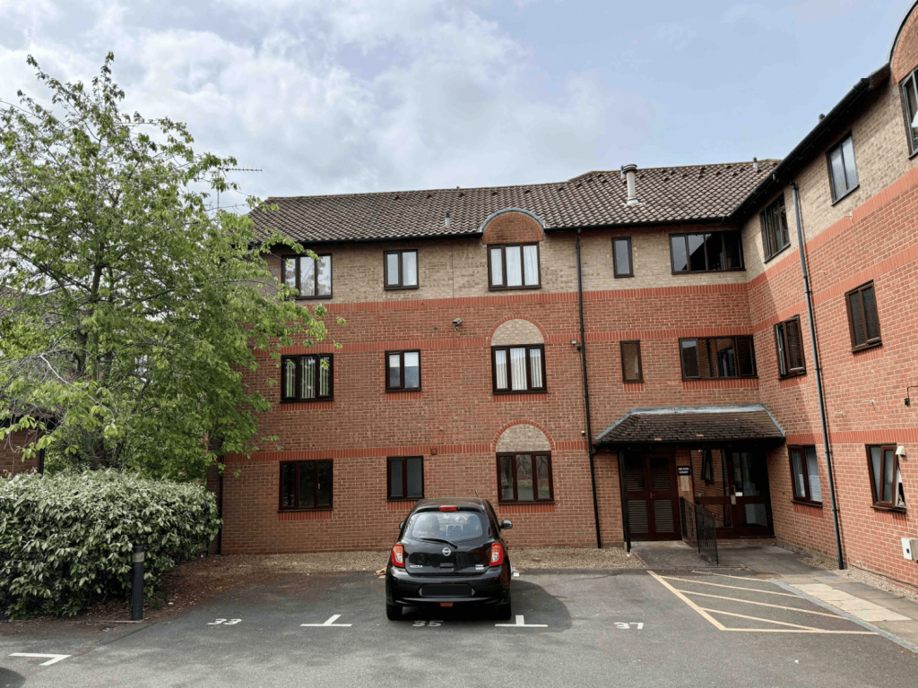 Apartment in Felixstowe, Grange Farm - View 2