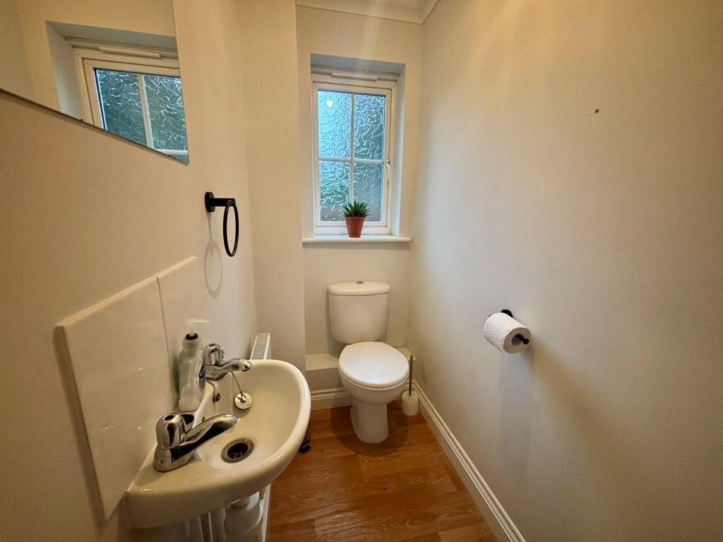 House in Southampton - More