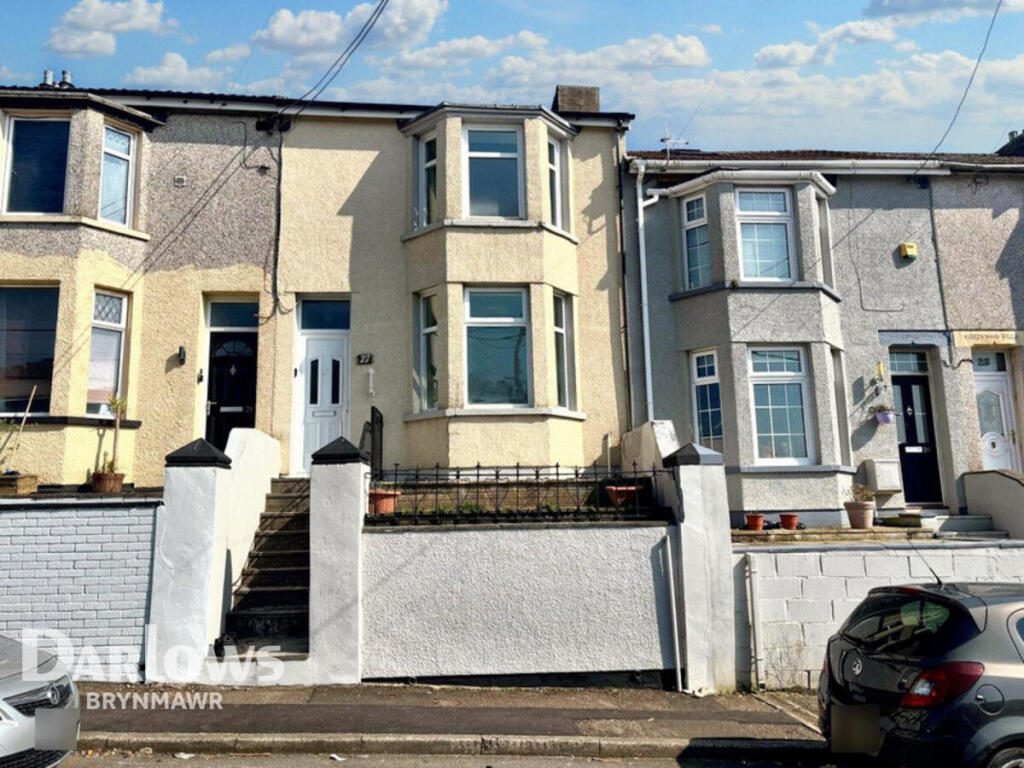 3-bed terraced on Bryngwyn Road, Abertillery, £135,000