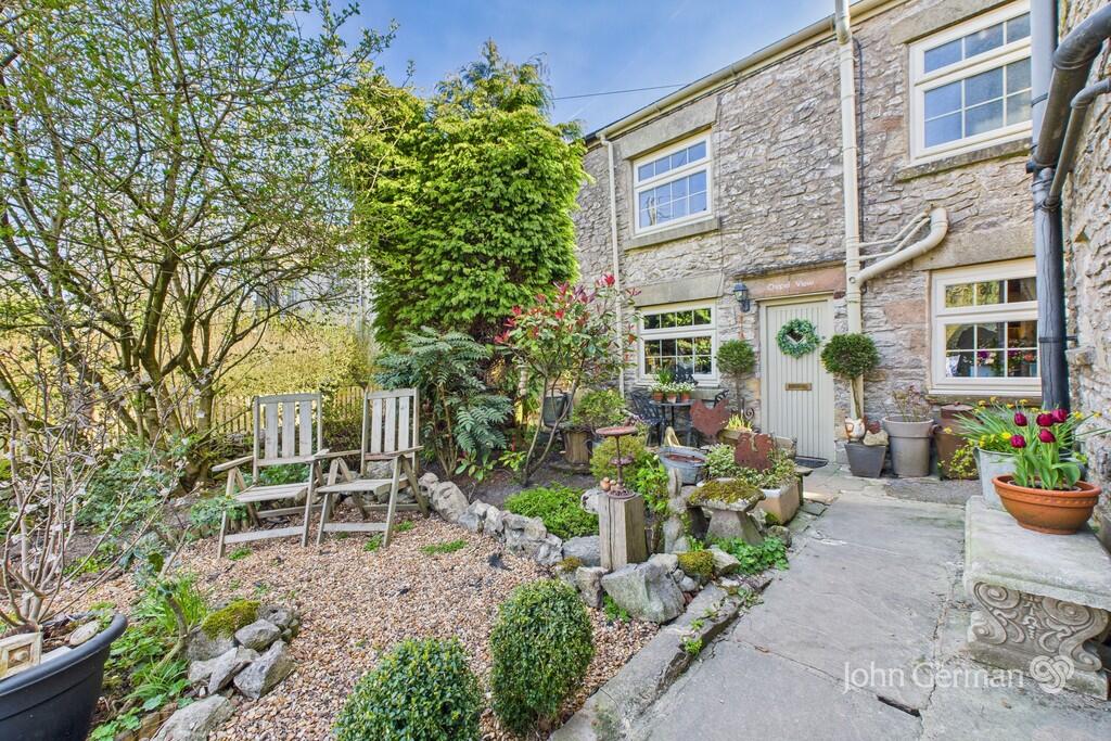 Main image of property: Earl Sterndale, Buxton