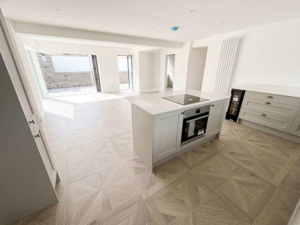 House in Cardiff, Penllyn - View 2
