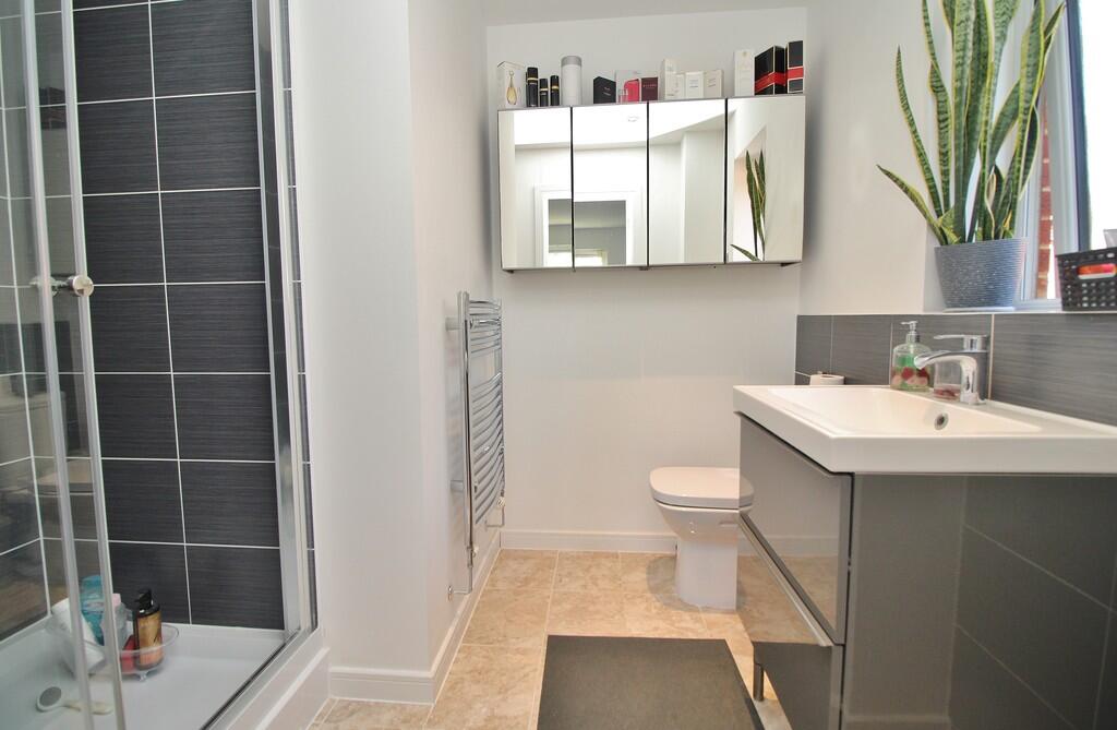 House in Havant, South Hayling - More