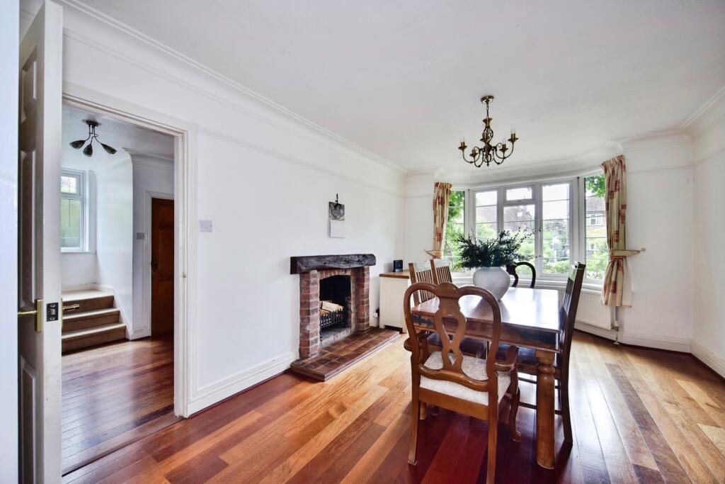 House in Tonbridge - View 4
