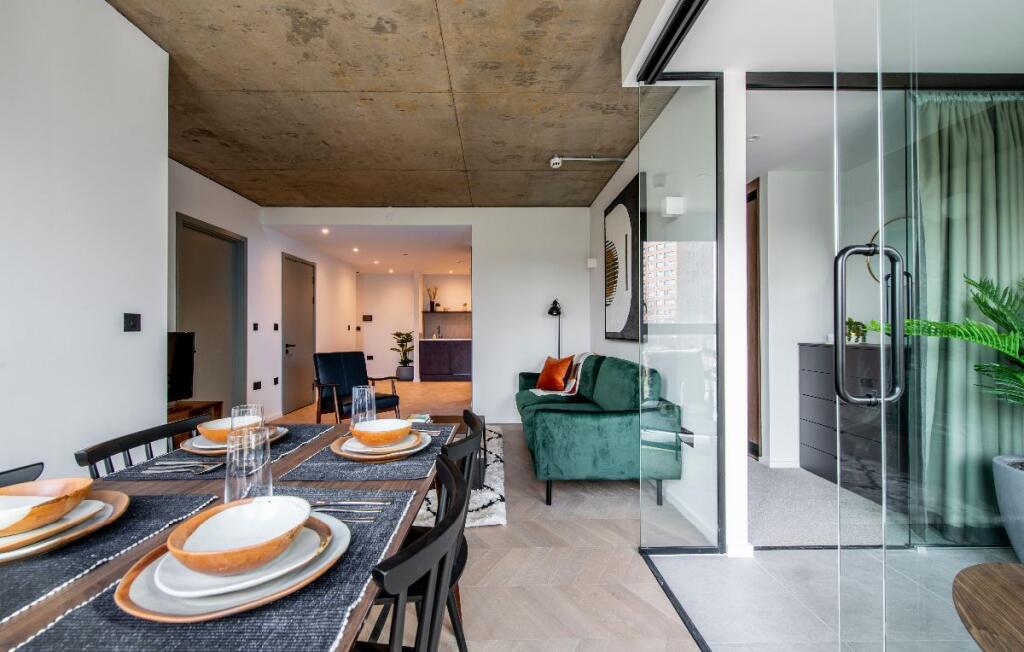 Main image of property: St George's Gardens